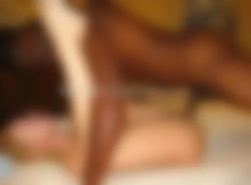 Femme offerte d'Antibes cherche partenaires pour plan sexe candauliste