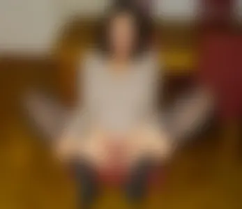 Femme mûre écarte les jambes à Saint-Dié-des-Vosges pour trouver un partenaire candauliste