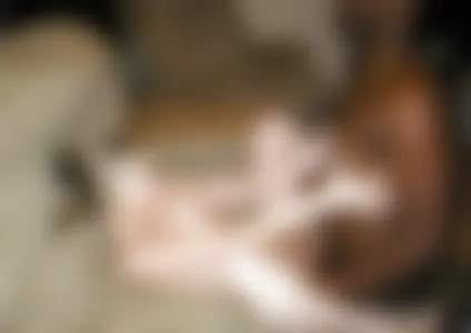 Jeune blonde partagée à un black bien monté pour baise candauliste à Colombes