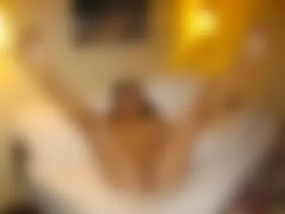 Salope cherche à se faire défoncer par un inconnu à Aubervilliers devant son homme candauliste